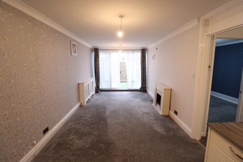 2 bedroom bungalow to rent, Durrington Close, Basildon, Essex, SS16