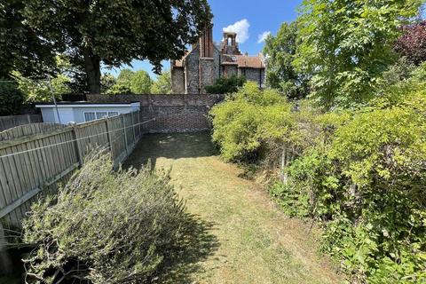 3 bedroom terraced house to rent, St. Peters Place, Canterbury