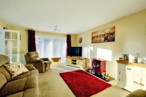 4 bedroom detached house for sale, Barleydale Drive, Trowell, Nottingham