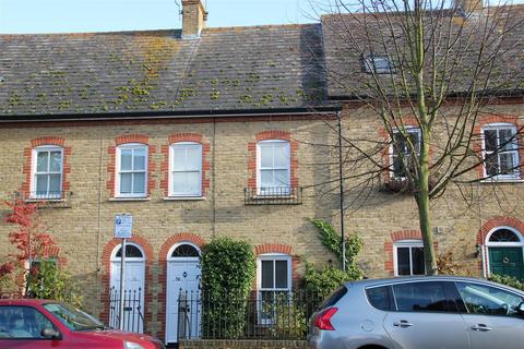 3 bedroom house to rent, Roper Road