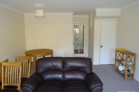 3 bedroom house to rent, Roper Road