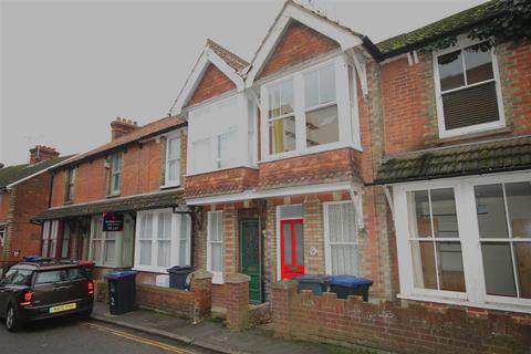 2 bedroom house to rent, Kirbys Lane, Canterbury