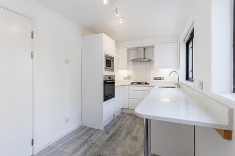 3 bedroom townhouse for sale, Redfield Lane, London, SW5