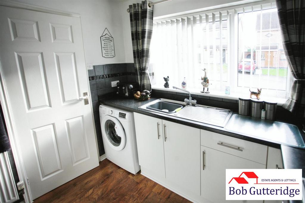 Fitted kitchen