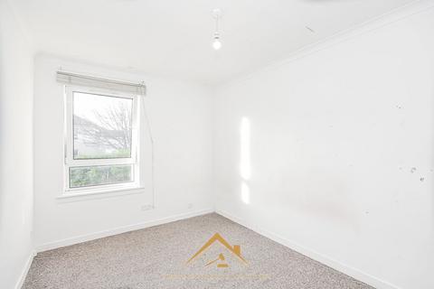 79 Lamberton Drive, Glasgow, G52 2ET