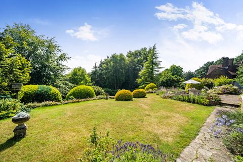 3 bedroom detached house for sale, Churt Road, Hindhead, Surrey, GU26