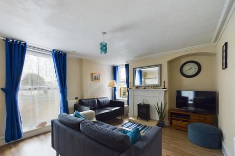 2 bedroom semi-detached house for sale, Trusthorpe Road, Sutton-On-Sea LN12