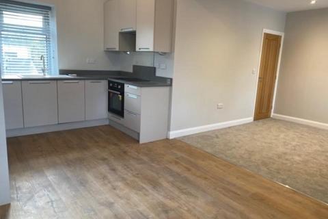 2 bedroom flat to rent, Long Row, Leeds LS18