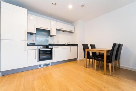 2 bedroom apartment to rent, 111 Hudson Court, Salford Quays