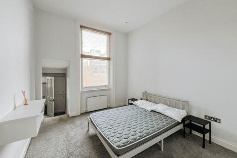 1 bedroom flat to rent, Finborough Road, London SW10