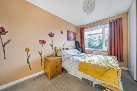Flat 3, Stanton Court Wanstead Road, Bromley, BR1 3DY