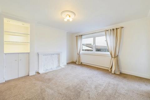 3 bedroom flat for sale, The Brae's, Saltcoats KA21