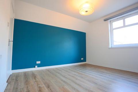 2 bedroom flat to rent, Sinclair Gardens, Gorgie, Edinburgh, EH11