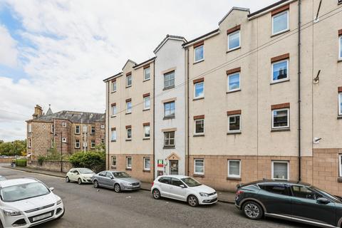 5 bedroom apartment for sale, Douglas Street, Stirling, FK8