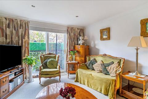 undefined, Monks Walk, Evesham, Worcestershire, WR11