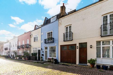 3 bedroom mews to rent, Ennismore Mews, Knightsbridge, London, SW7