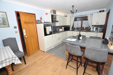 3 bedroom detached bungalow for sale, St. Clears, Carmarthen