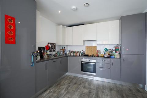 2 bedroom flat for sale, Hoopers Mews Acton