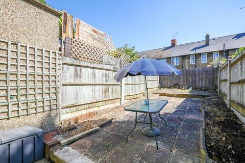 2 bedroom terraced house for sale, Mellitus Street, London