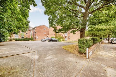 1 bedroom flat for sale, Bollo Bridge Road, Acton