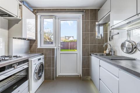 28 Canada Road, London, W3 0NP