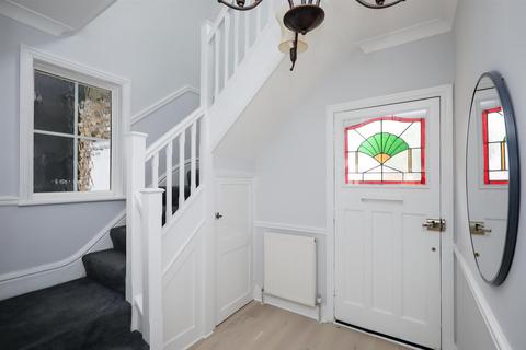 34 Messaline Avenue, London, W3 6JY