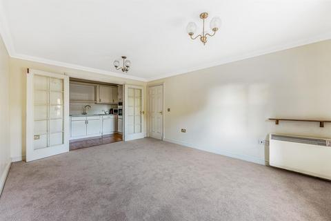 2 bedroom flat for sale, The Vale, London