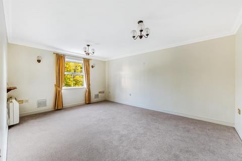 2 bedroom flat for sale, The Vale, London