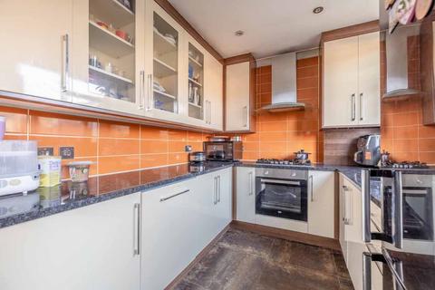 3 bedroom terraced house for sale, Hampden Road, Langley SL3