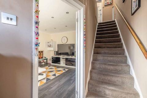 82 Hampden Road, Slough, SL3 8SE