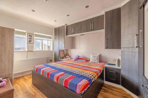 82 Hampden Road, Slough, SL3 8SE