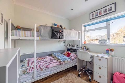 82 Hampden Road, Slough, SL3 8SE
