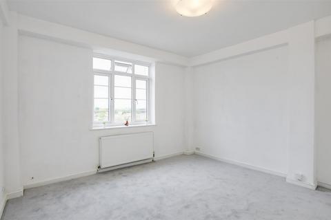 Studio for sale, Horn Lane Acton