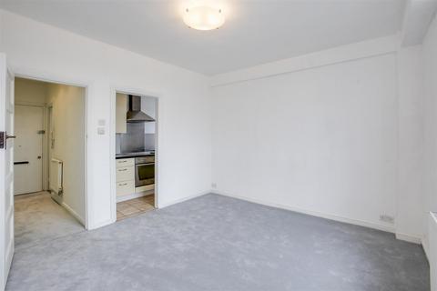 Studio for sale, Horn Lane Acton