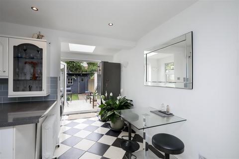 4 bedroom house for sale, Chandos Avenue, Ealing