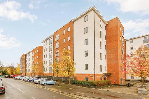 2 bedroom flat for sale, Taywood Road Northolt