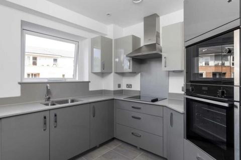 1 bedroom flat for sale, Station Parade Virginia Water