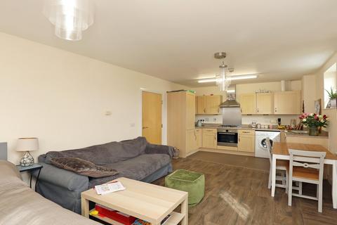 2 bedroom flat for sale, Regent House 1 Broadmead Road Northolt