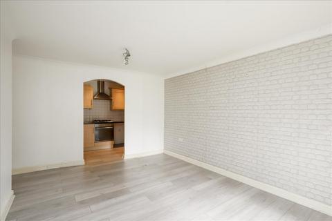 14 Appleby Close, Uxbridge, UB8 3FE
