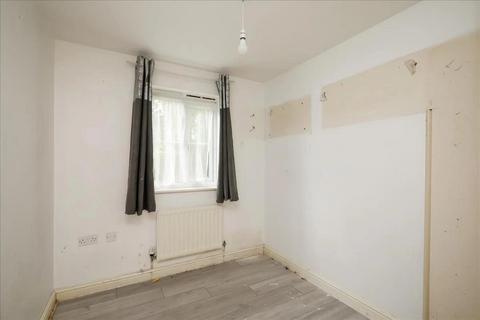 14 Appleby Close, Uxbridge, UB8 3FE