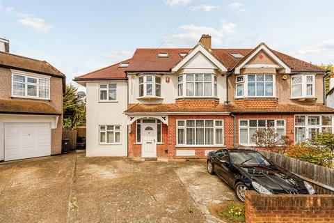 7 bedroom semi-detached house for sale, Oaklands Avenue Osterley