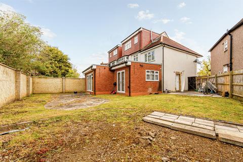 7 bedroom semi-detached house for sale, Oaklands Avenue Osterley