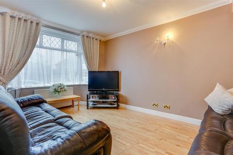 3 bedroom semi-detached house for sale, Studland Road Hanwell