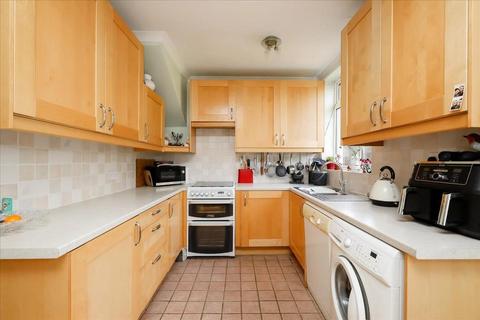 32 Whitton Drive, Greenford, UB6 0QZ