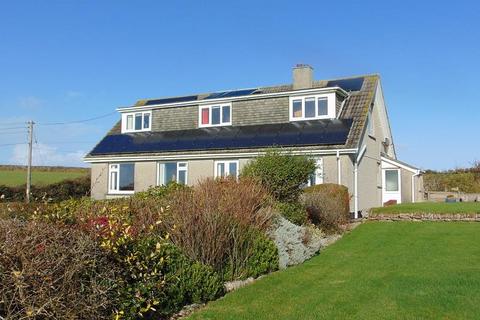 5 bedroom detached bungalow for sale, Gunwalloe Helston