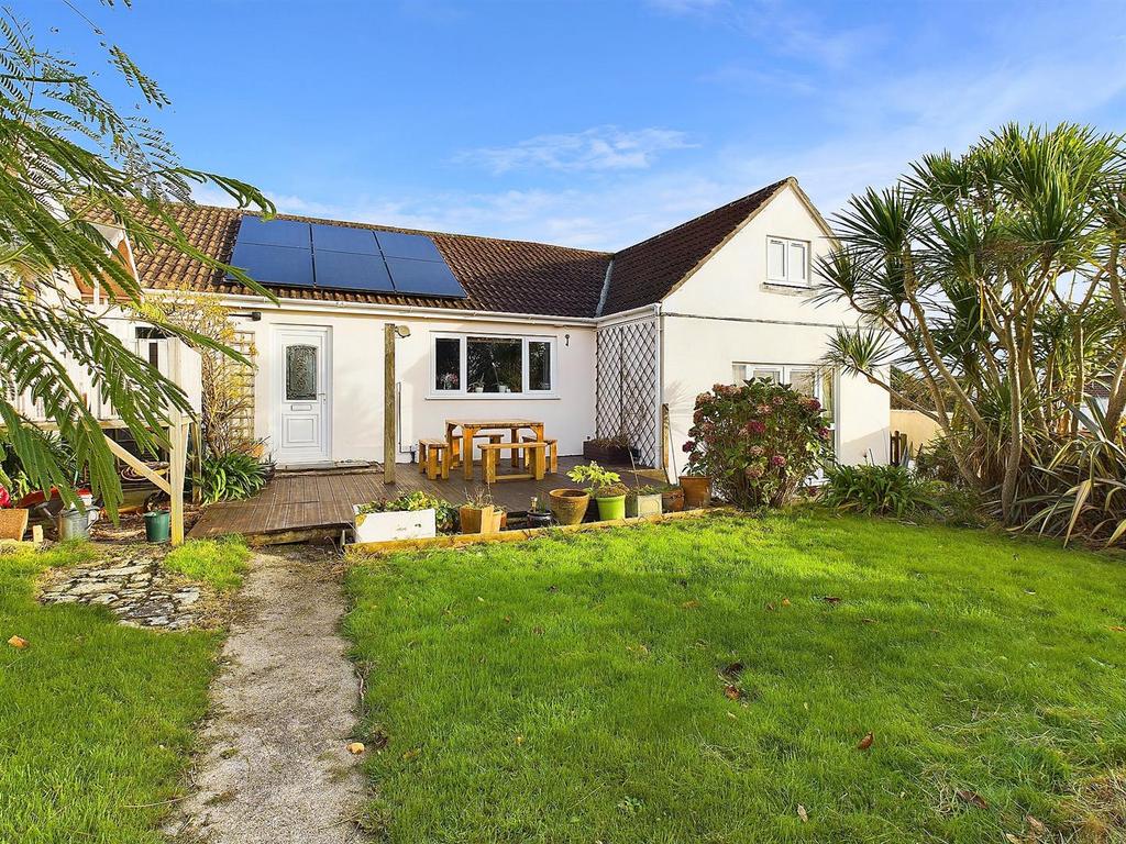 58 Churchfields