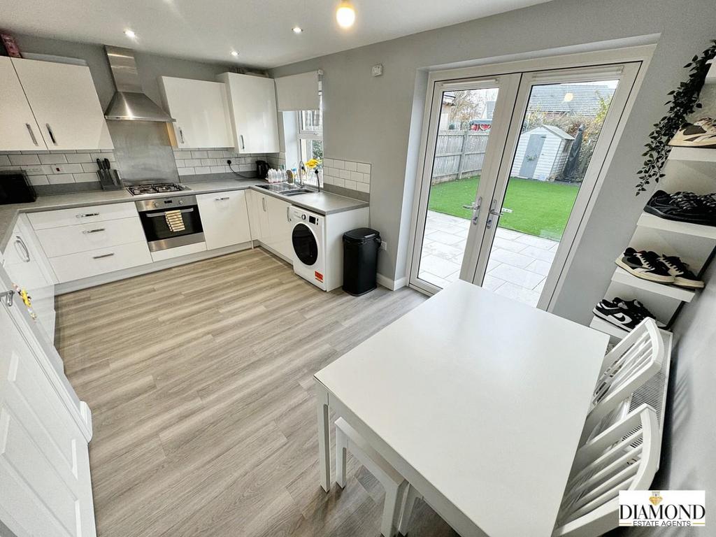 Kitchen/Dining Room