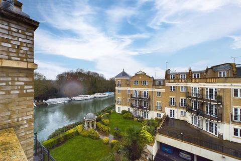 2 bedroom apartment for sale, Regents Riverside, Brigham Road, Reading, Berkshire, RG1