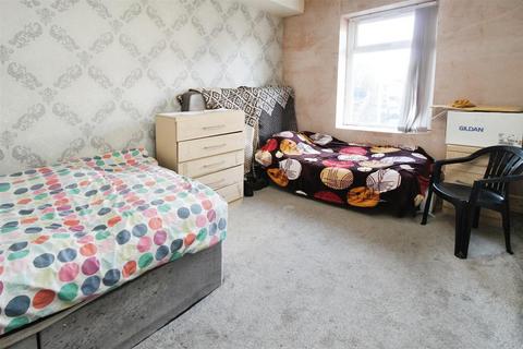 2 bedroom terraced house for sale, Hampden Place, Bradford BD5