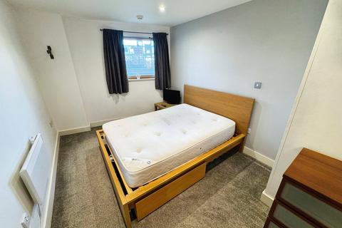 2 bedroom flat to rent, Magellan House, Armouries Way, Leeds, UK, LS10